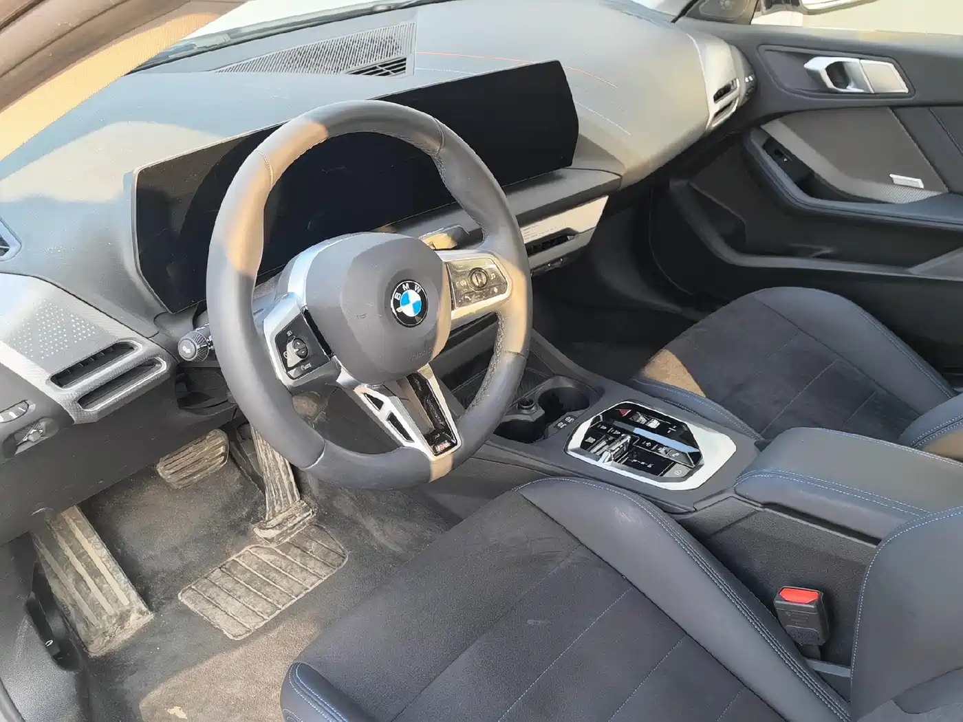 BMW 2 Series 2025 225L M Sport Moonlight Package фото 3