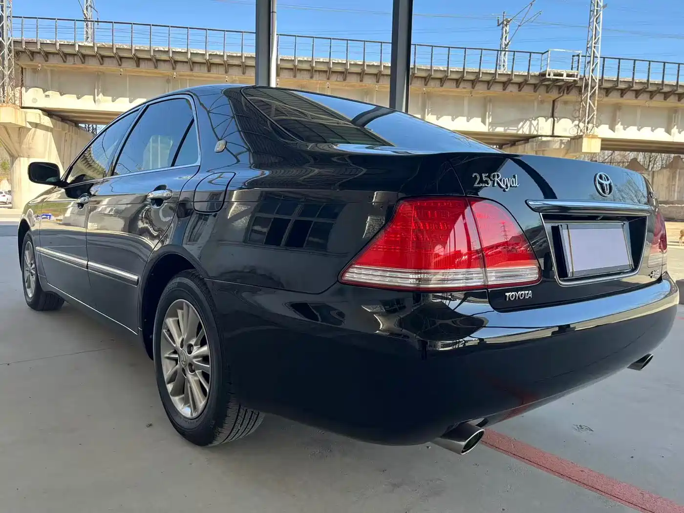 Toyota Crown 2009 2.5L Royal Special Navigation Edition фото 5