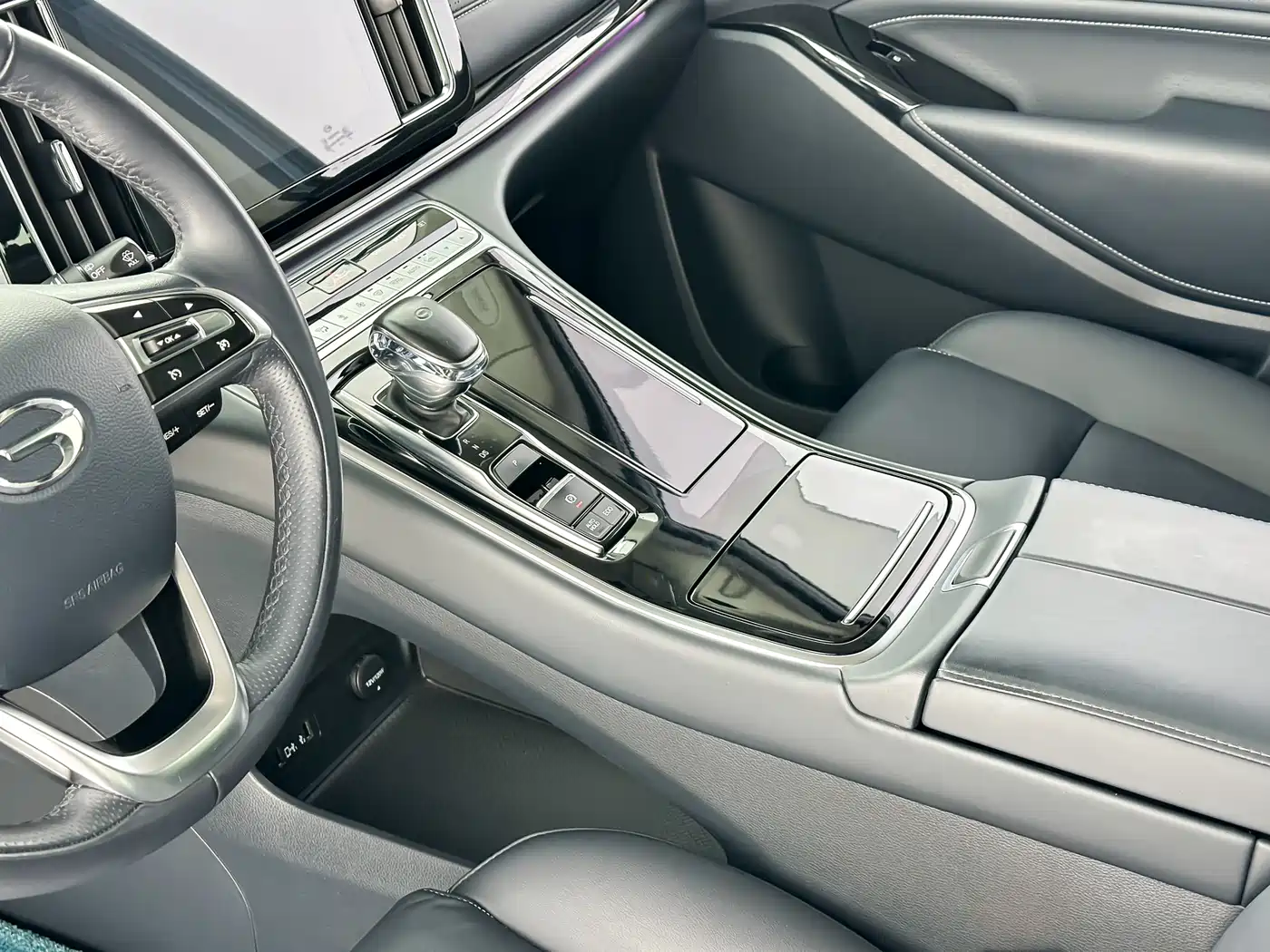 GAC Trumpchi Trumpchi M8 2021 Leading Show Series 390T Prestige Edition фото 6