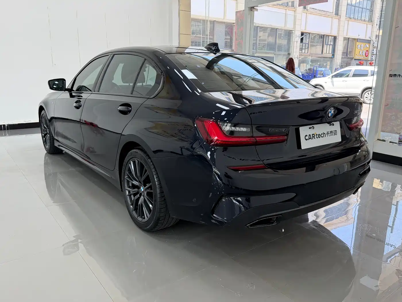 BMW 3 Series 2022 Facelift 325Li M Sport Shadow Edition фото 8