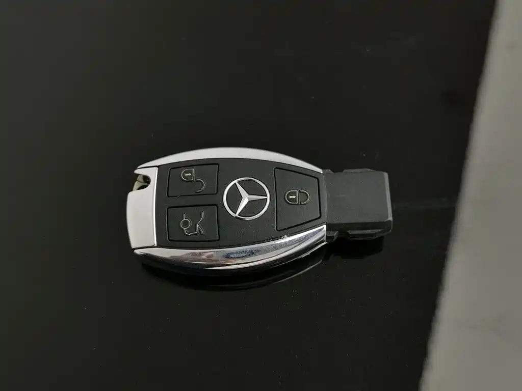 Mercedes-Benz R-Class 2017 R 320 4MATIC Business Collector's Edition фото 19