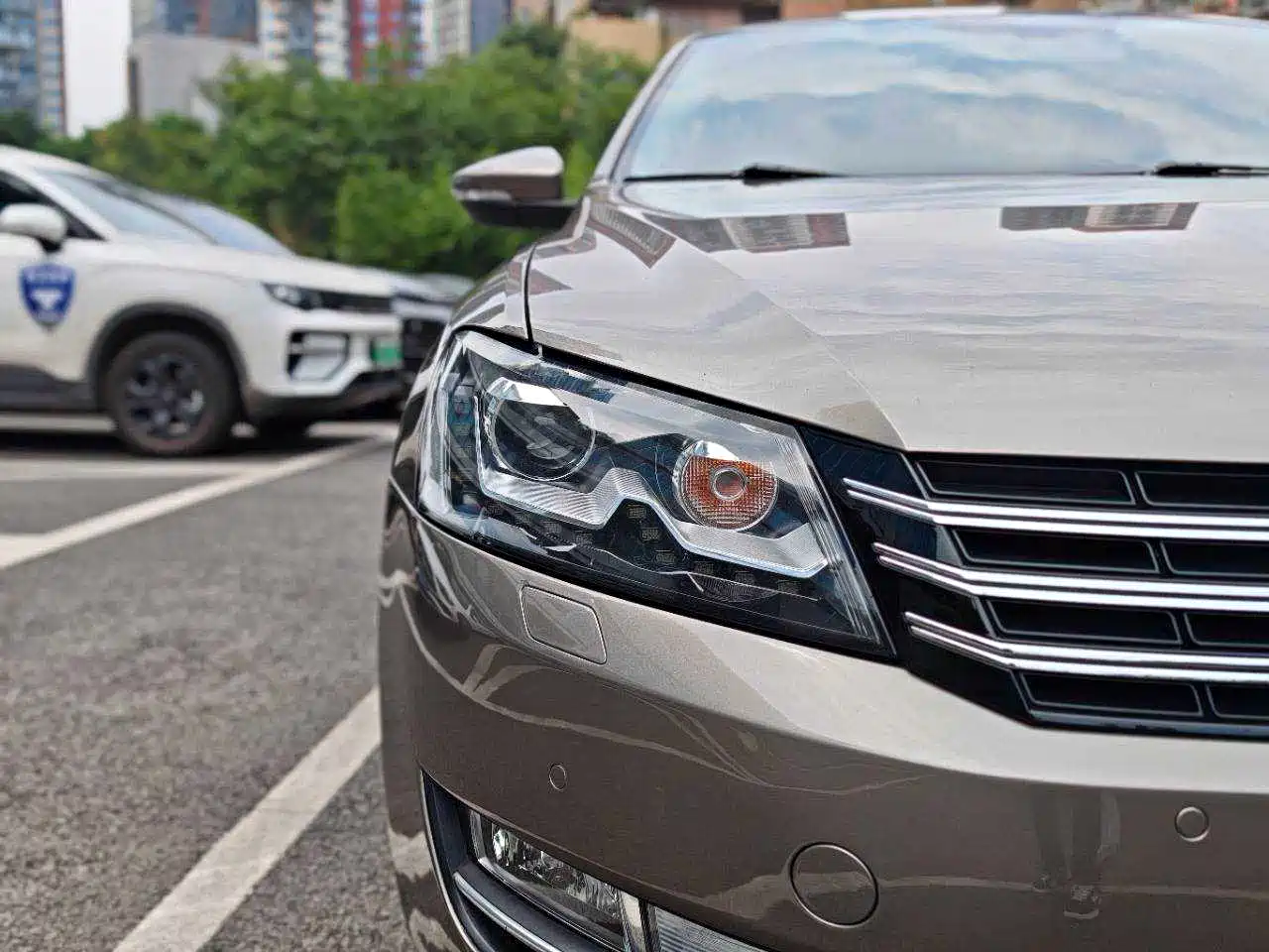 Volkswagen Passat 2014 1.8TSI DSG Executive Edition фото 7