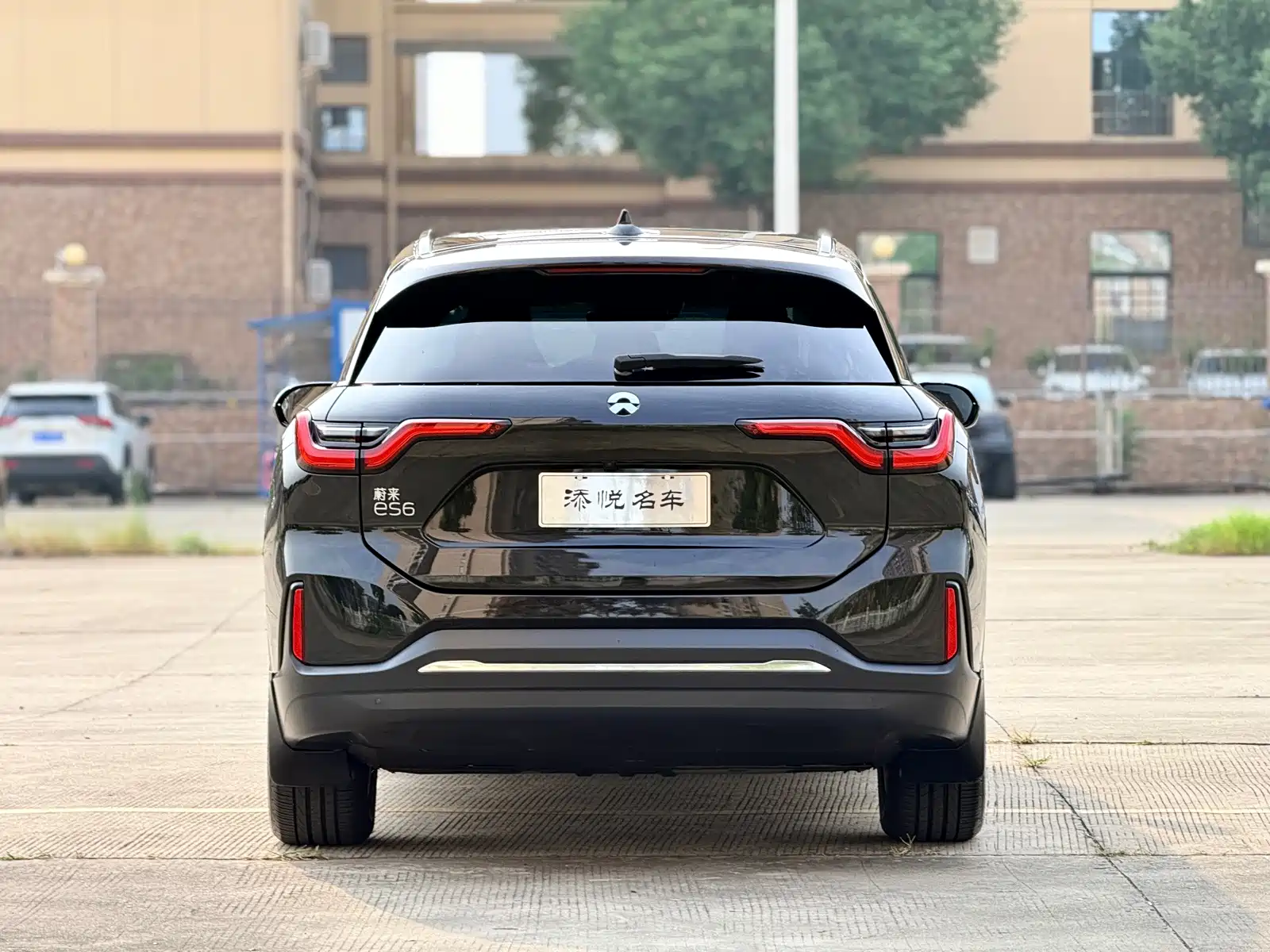 Фото 6 - NIO ES6