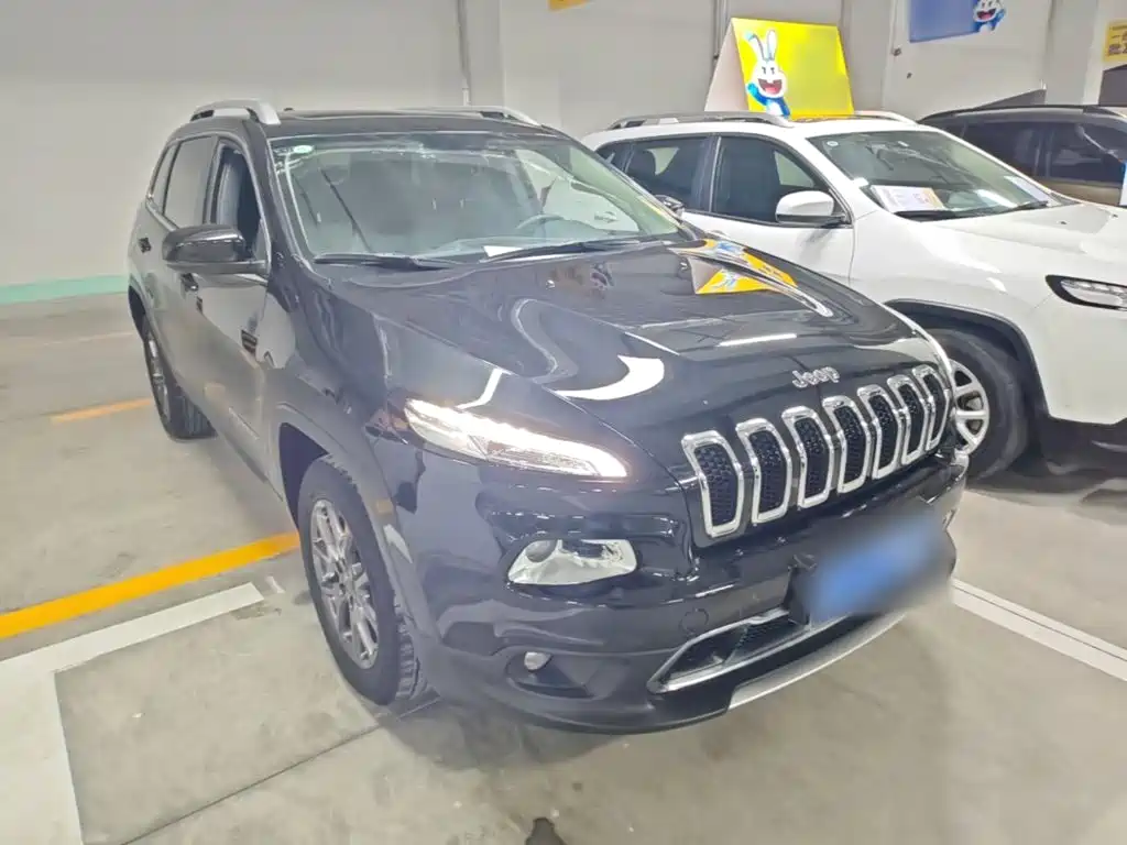 Jeep Cherokee 2020 2020 2.0L 2WD Classic Sport Edition