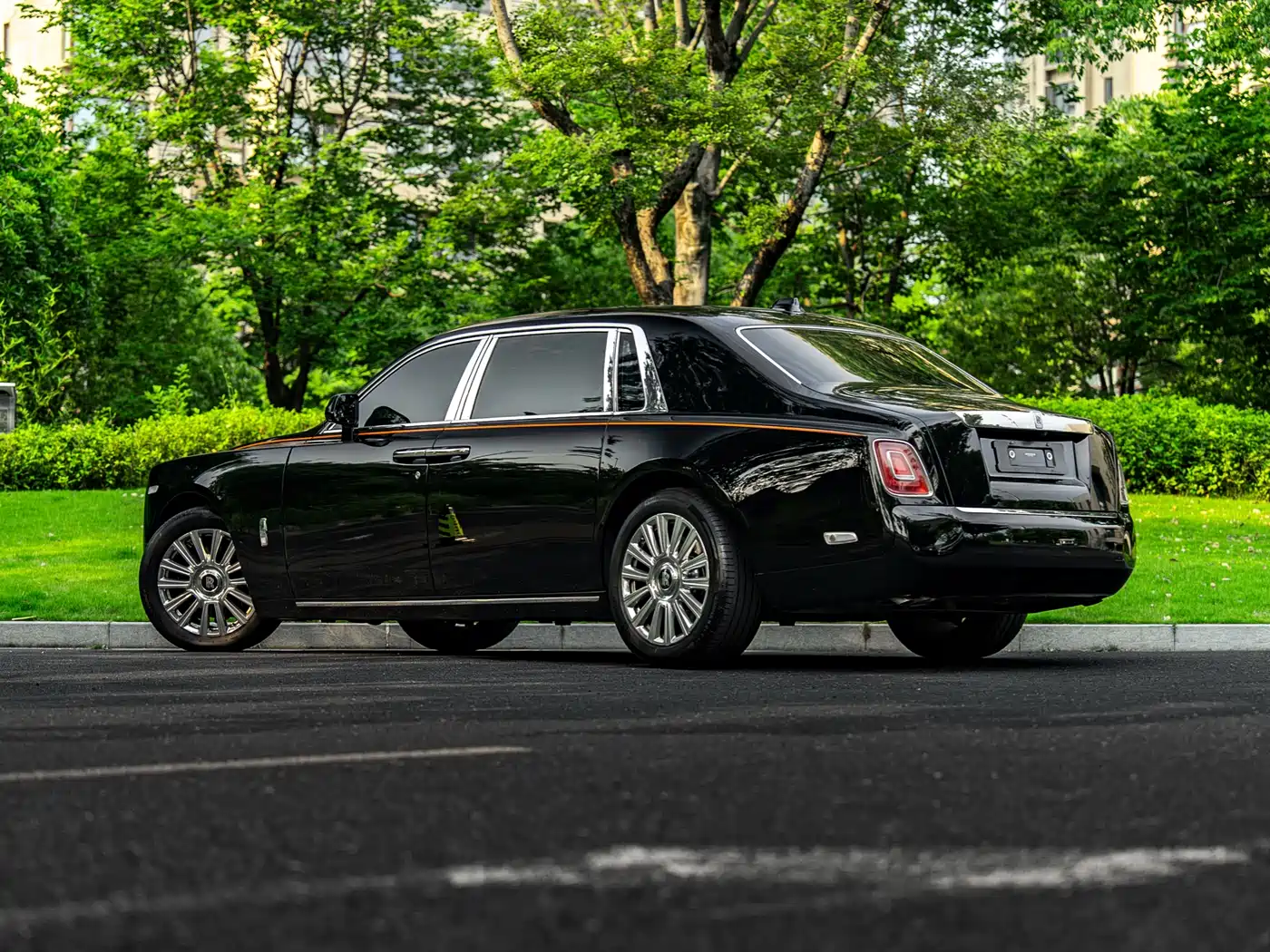 Rolls-Royce Phantom 2023 2024 Long Wheelbase Series II