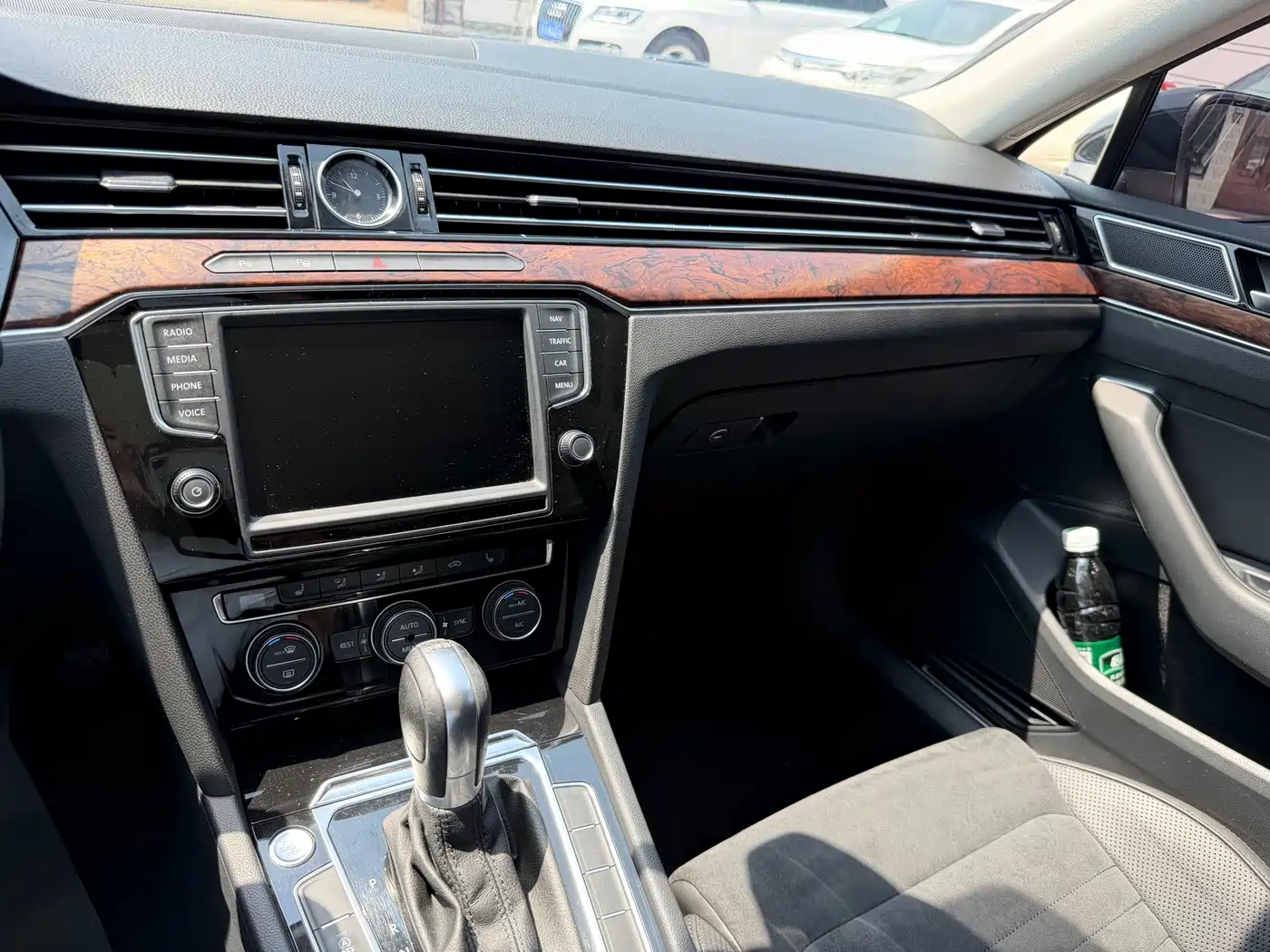 Volkswagen Magotan 2017 330TSI DSG Premium фото 17