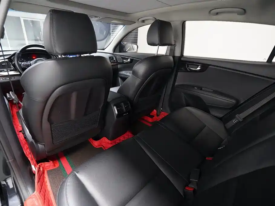Kia K4 2014 1.8L Automatic DLX фото 13