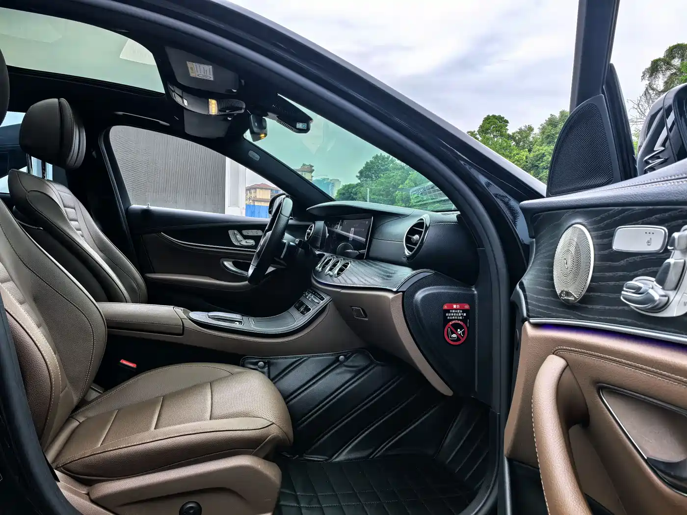 Mercedes-Benz E-Class 2022 Facelift E 300 L Luxury Style фото 6