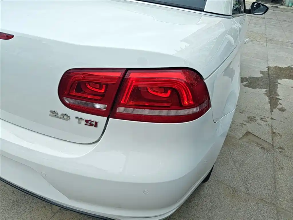 Volkswagen Eos 2011 Model 2.0TSI фото 24