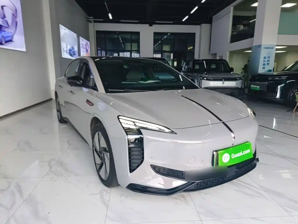 Hongqi EH7 2025 2025 640 AWD Smart Selection Edition