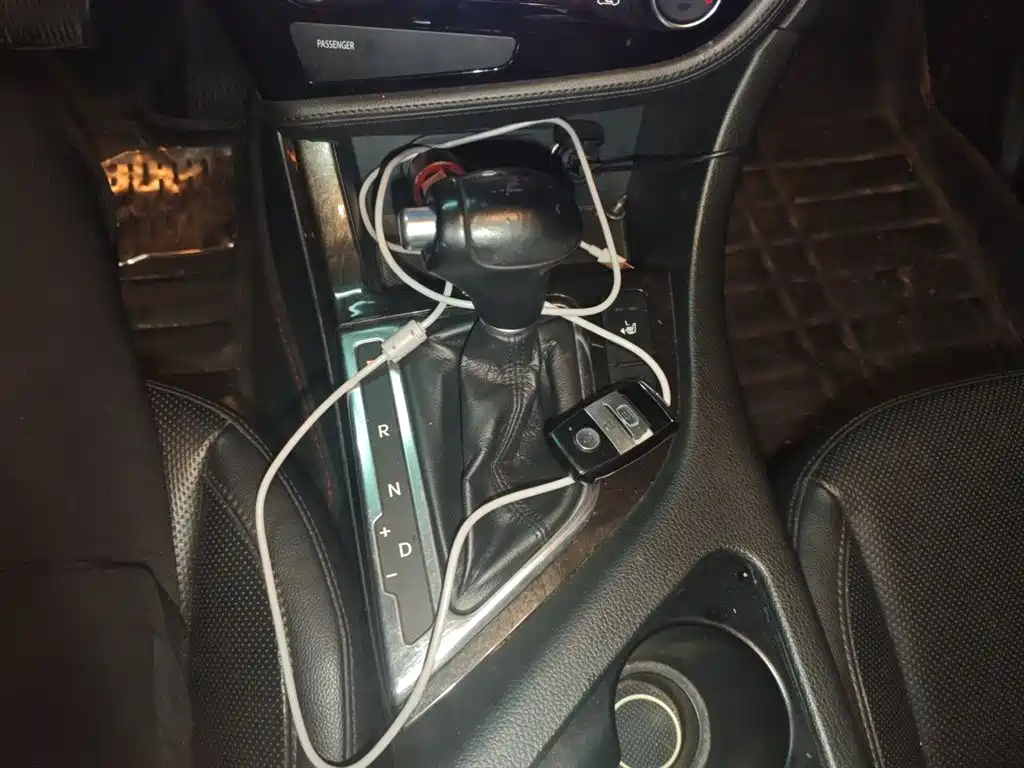 Kia K5 2015 2.0L Automatic LUX фото 10