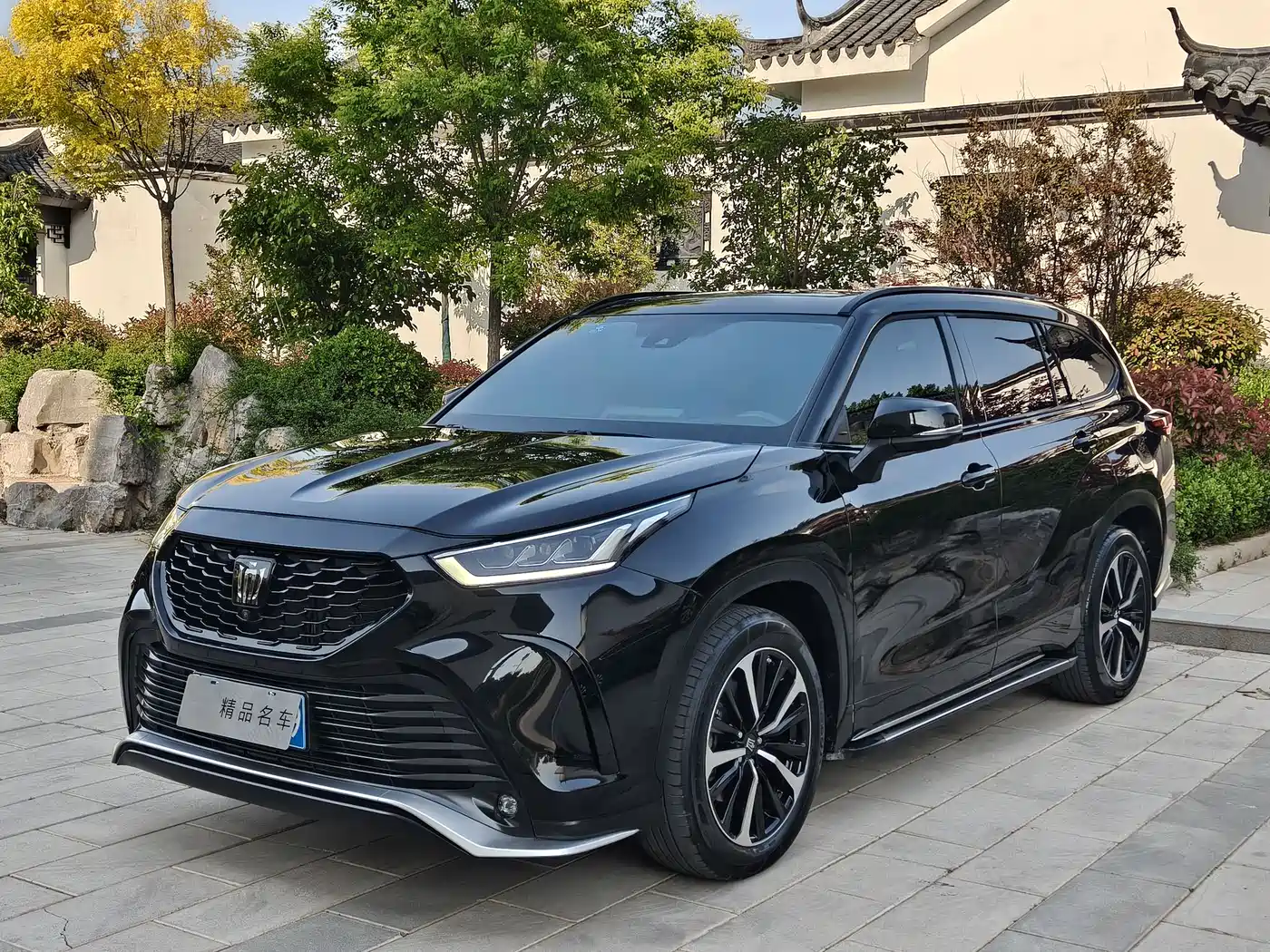 TOYOTA CROWN LUFANG 2024