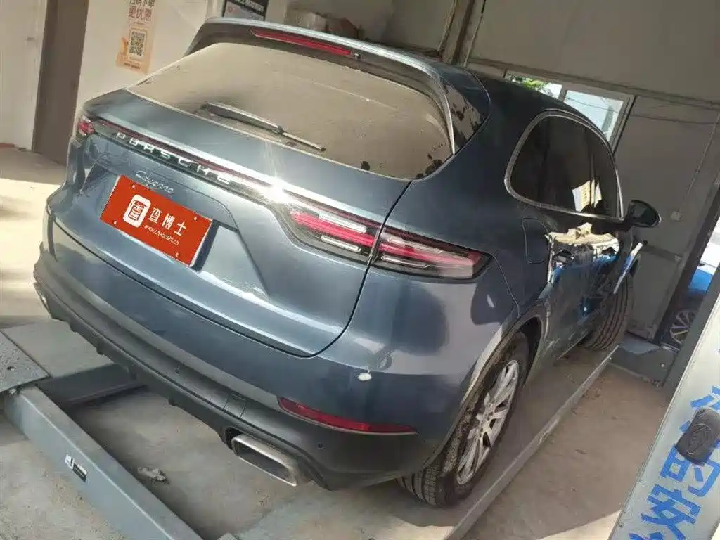 Porsche Cayenne 2018 Cayenne 3.0T фото 3