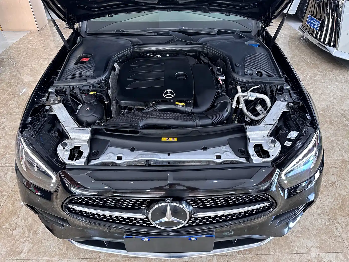 Mercedes-Benz E-Class 2021 E 300 L Fashion фото 16