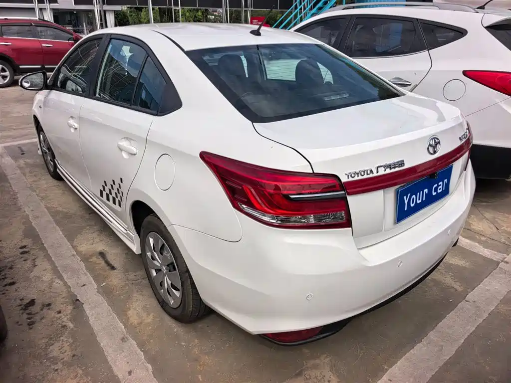 Toyota YARiS L Zhi Xiang 2018 1.5E CVT Champion Limited Edition фото 4