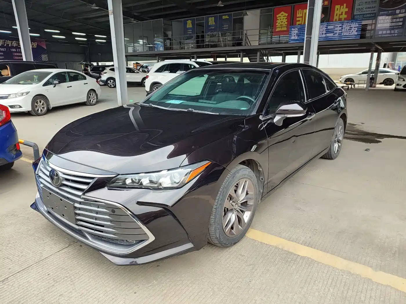 Toyota Avalon 2021 2.5L Luxury Edition фото 3