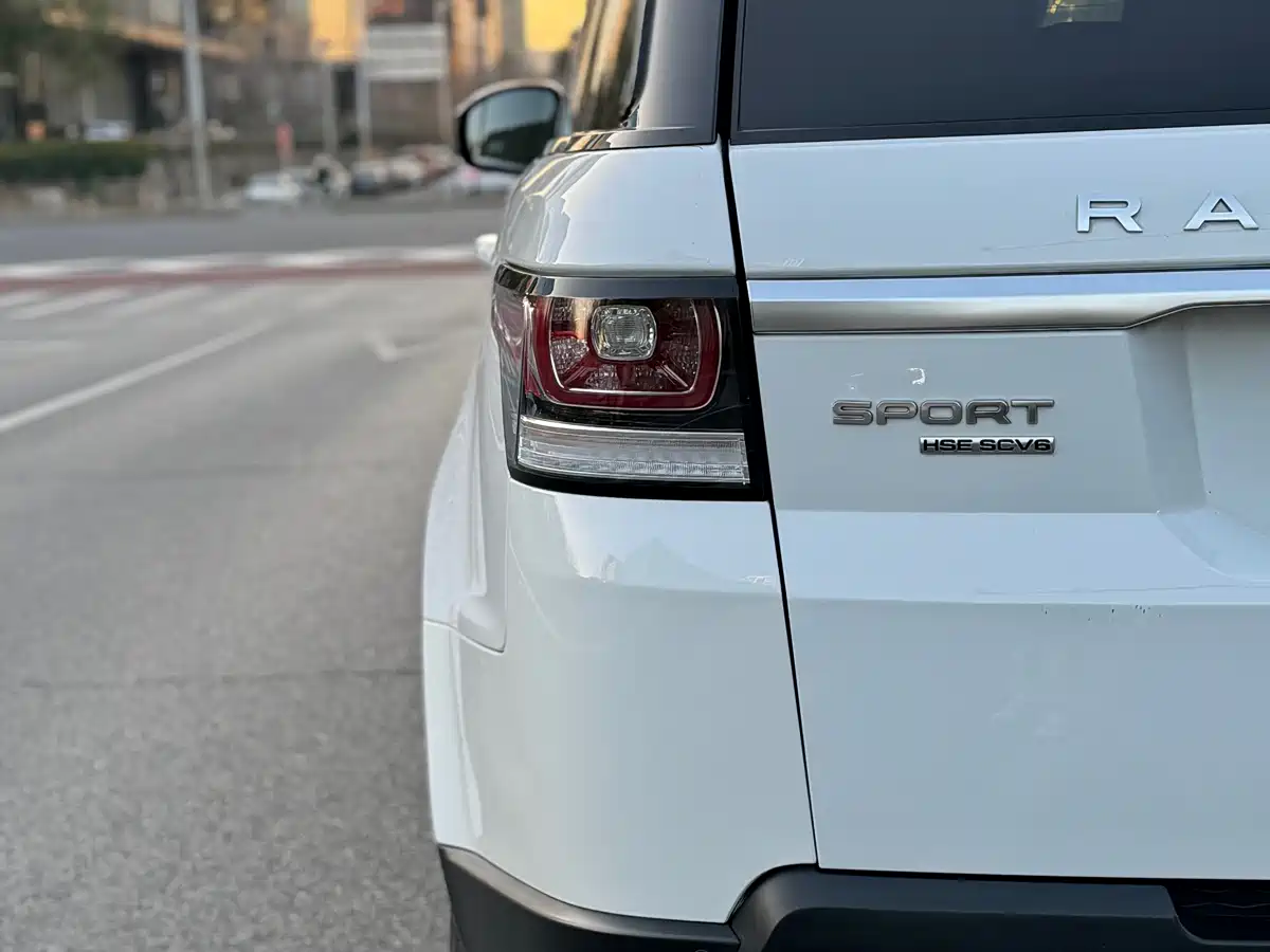 Land Rover Range Rover Sport 2017 3.0 SC V6 HSE фото 23