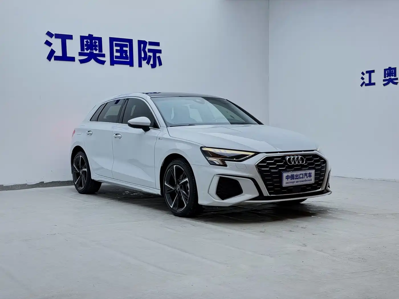 Audi A3 2022 Sportback 35 TFSI Style Sport фото 3