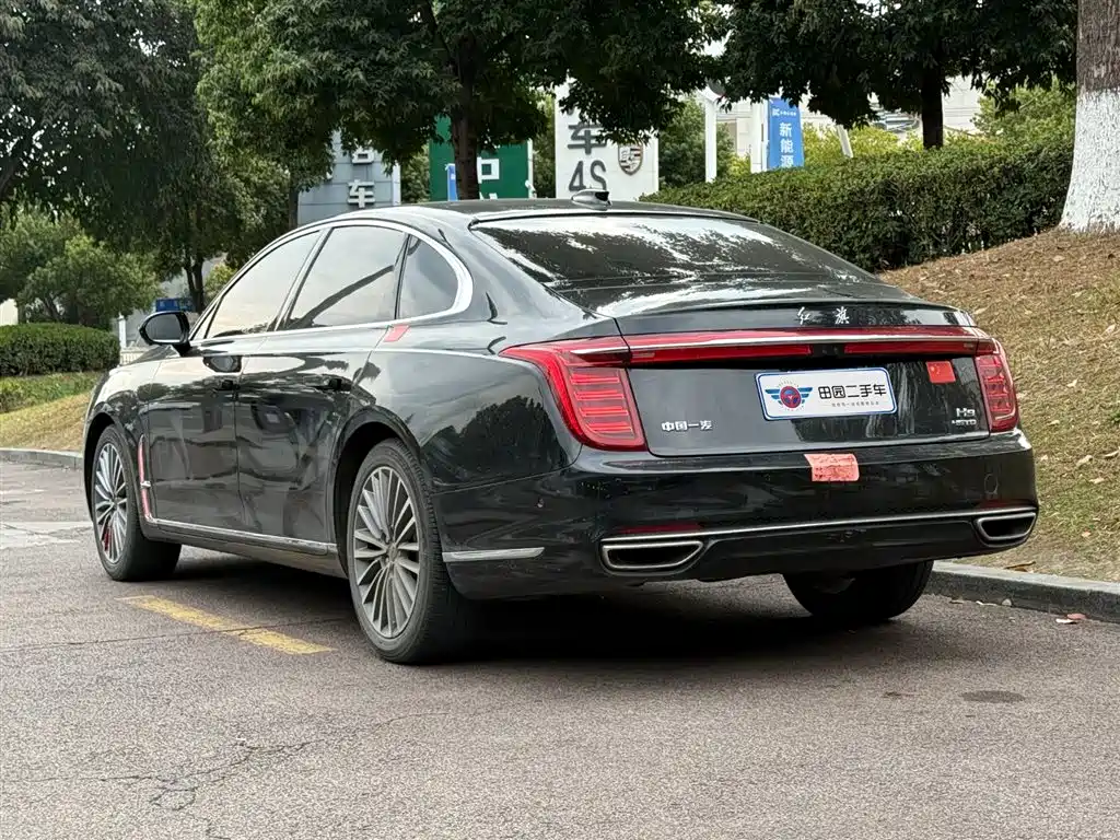  HONGQI H9