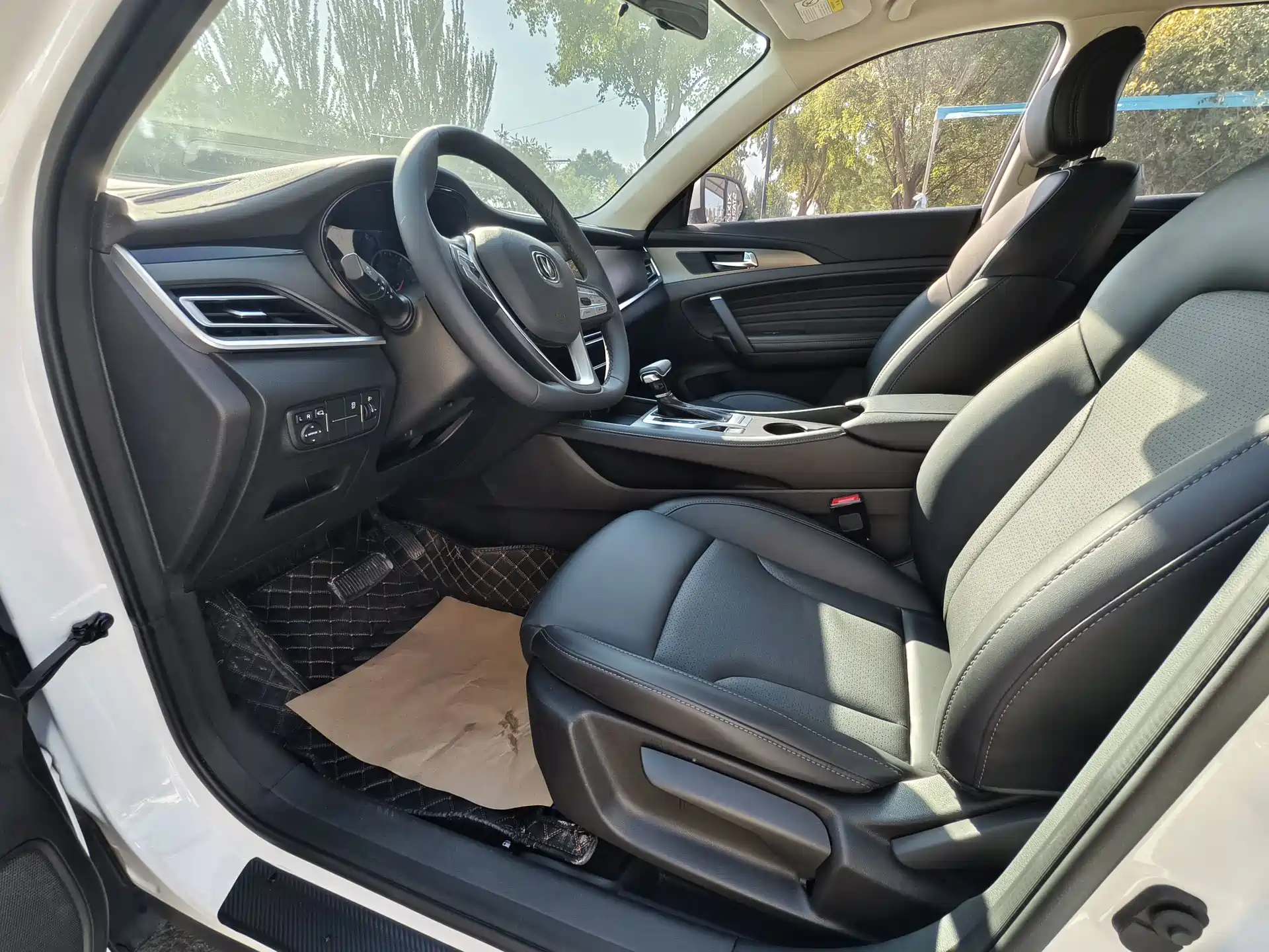 Фото 7 - Changan CS35 PLUS