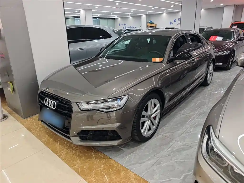Audi A6L 2018 30th Anniversary 45 TFSI quattro Sport