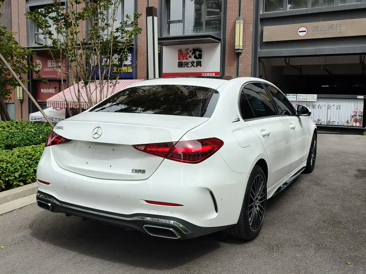 Mercedes-Benz C-Class 2024 C 260 L Sport фото 4