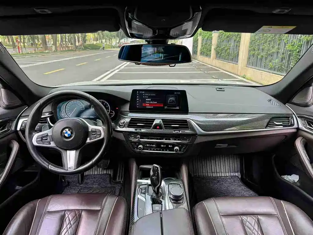 BMW 5 Series 2018 530Li Leading M Sport Package фото 7