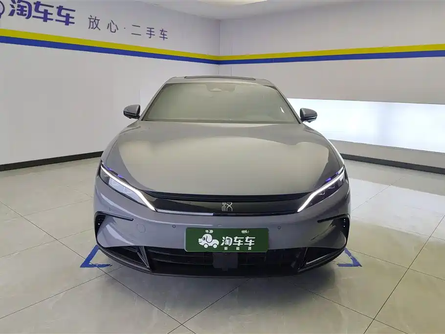 BYD Han 2025 DM-i 125KM Premium фото 2