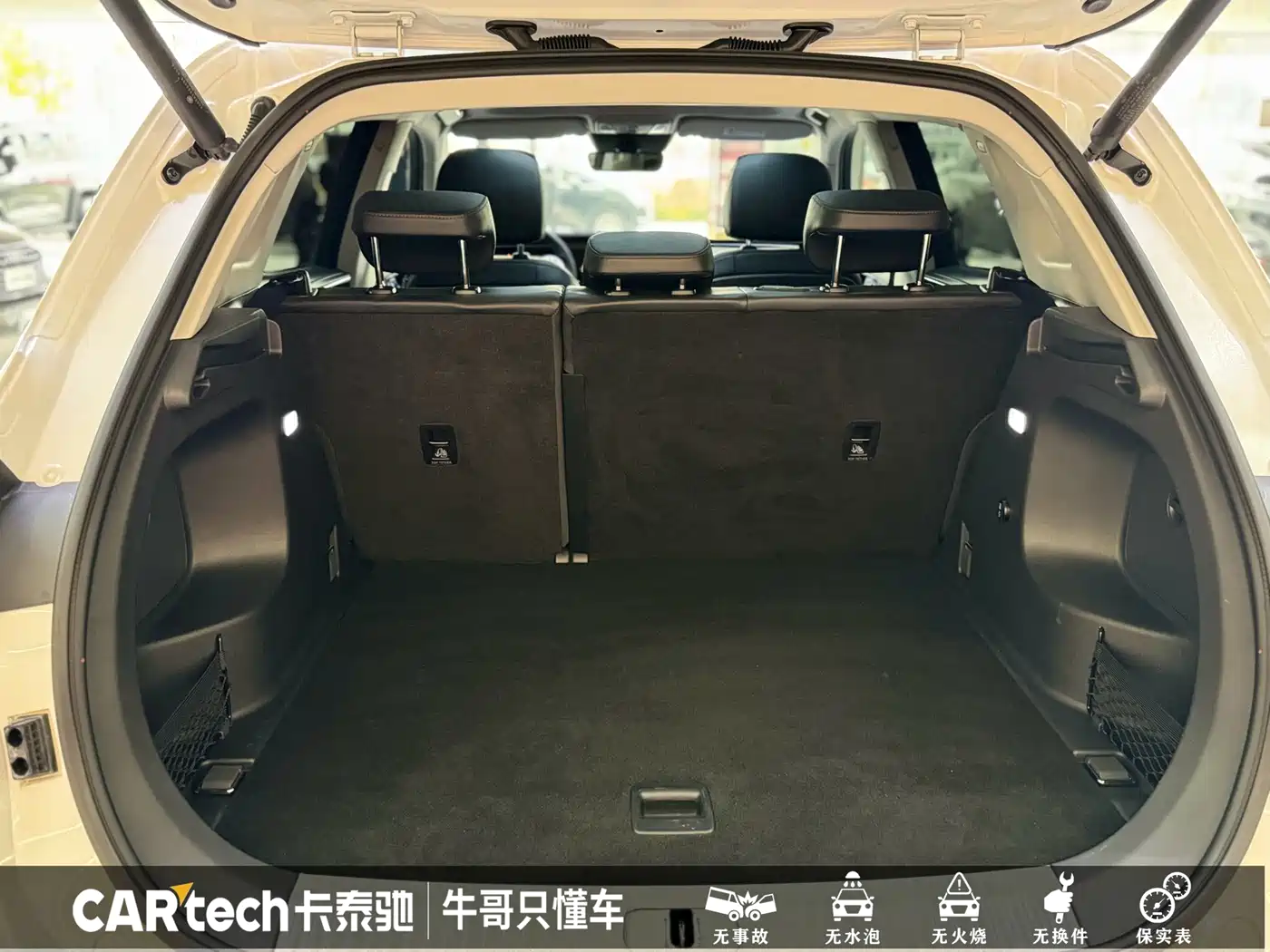 Hongqi HS5 2022 Facelift 2.0T Smart Flag Enjoyment AWD Edition фото 22