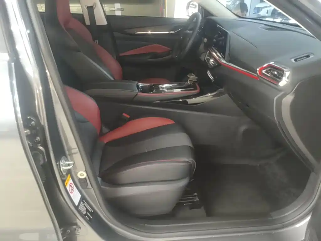 Changan Oshan Changan Oushang X5 2021 2021 1.5T DCT Premium