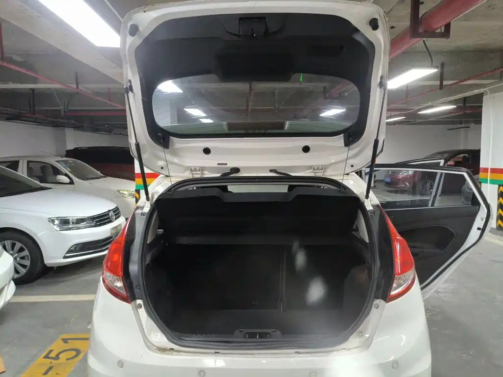 Ford Fiesta 2015 2013 Hatchback 1.5L Automatic Fashion