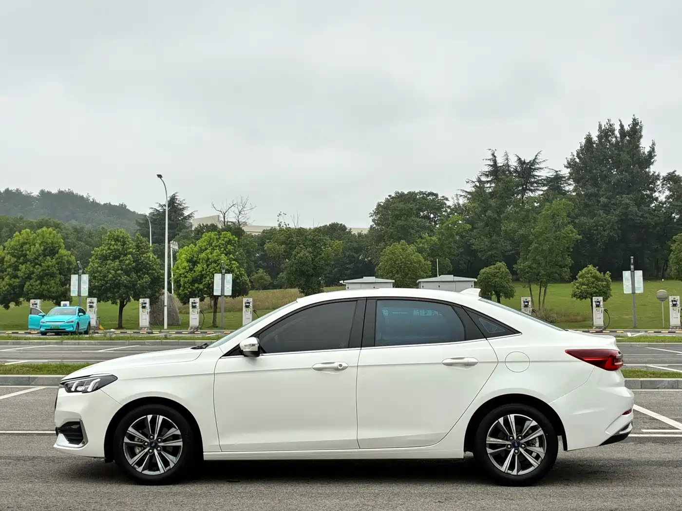 Ford Escort 2022 2021 1.5L Automatic Diamond Edition