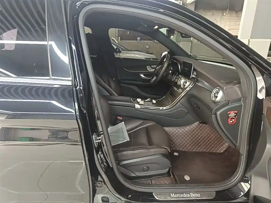 Mercedes-Benz GLC 2020 GLC 300 L 4MATIC Dynamic фото 25