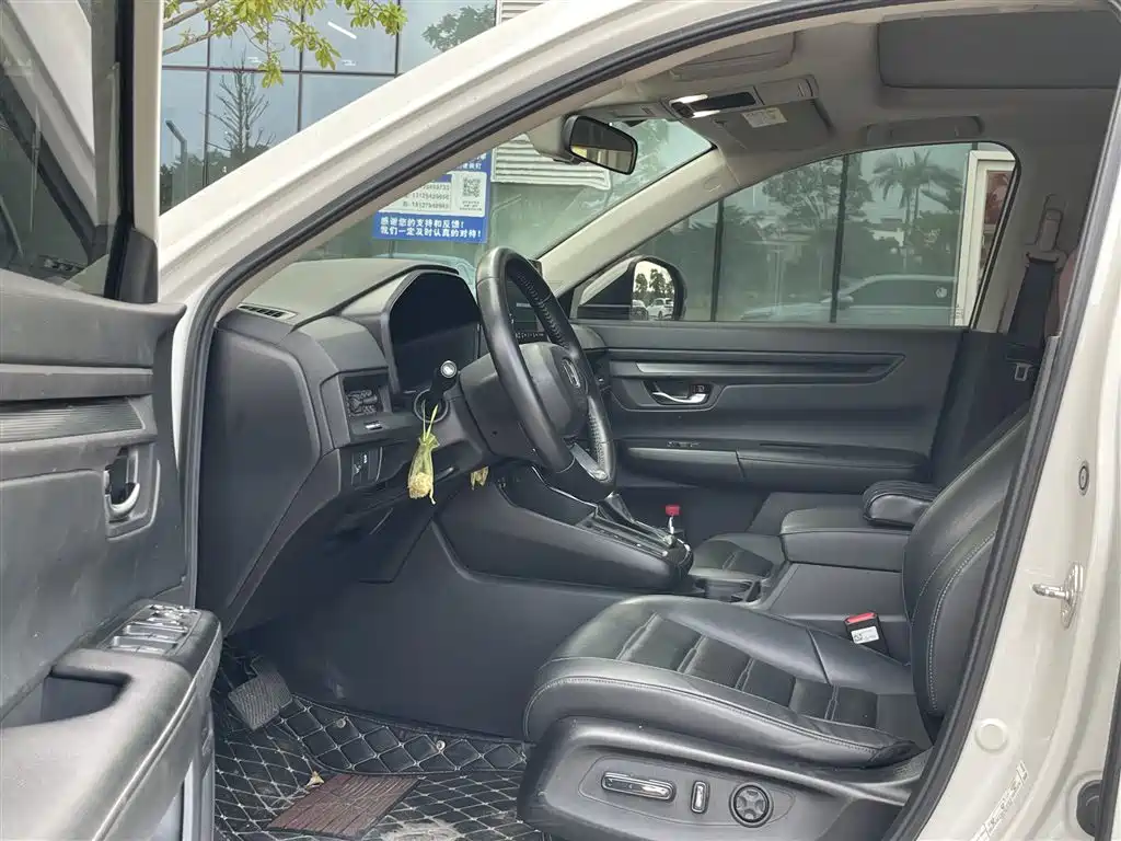 Фото 6 - Honda CR-V