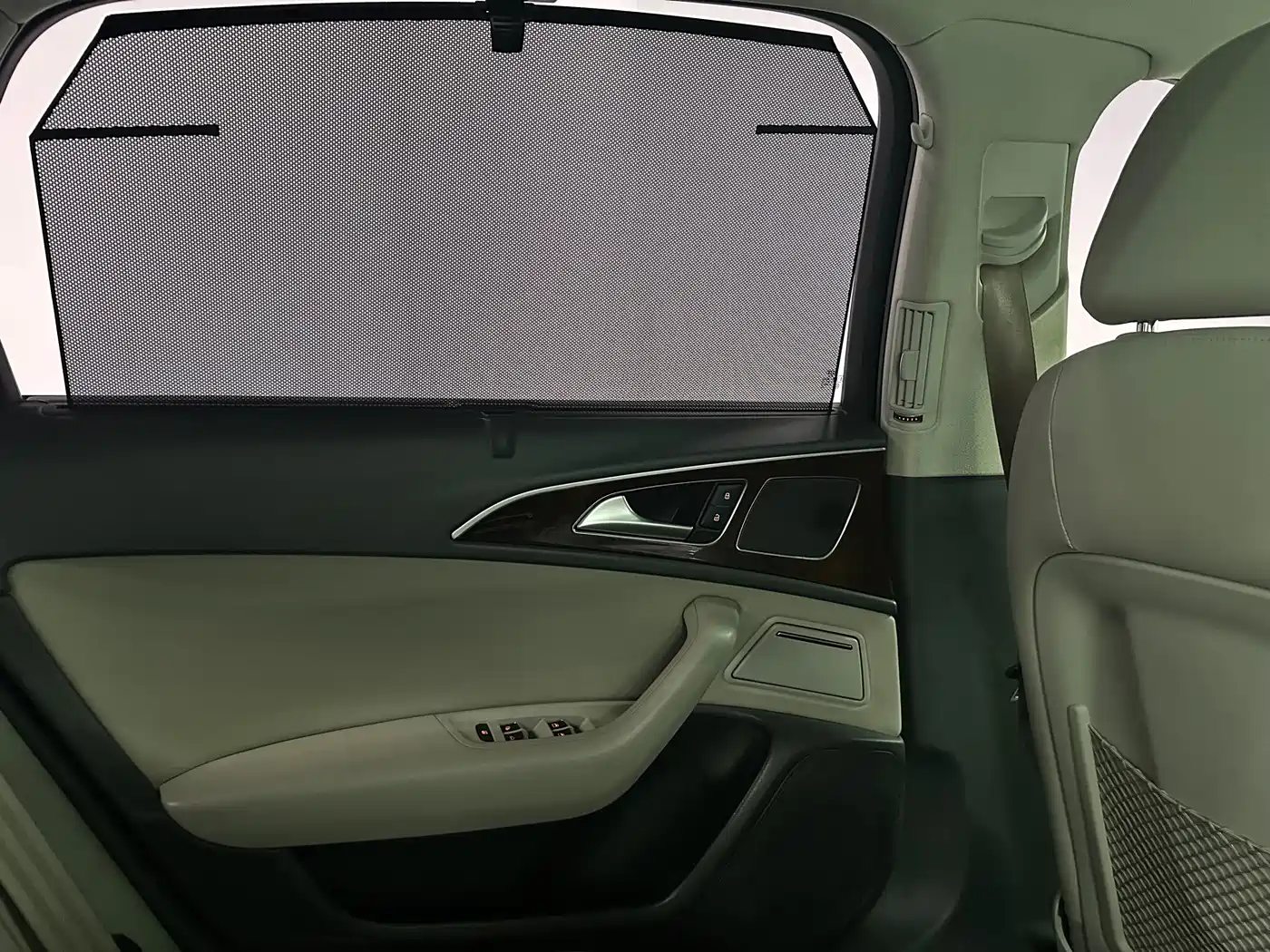 Фото 8 - Audi A6L