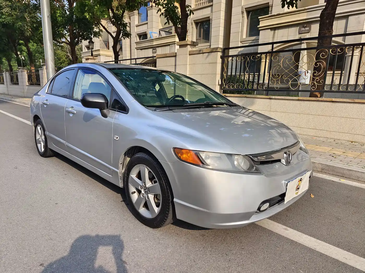 Фото 3 - Honda Civic