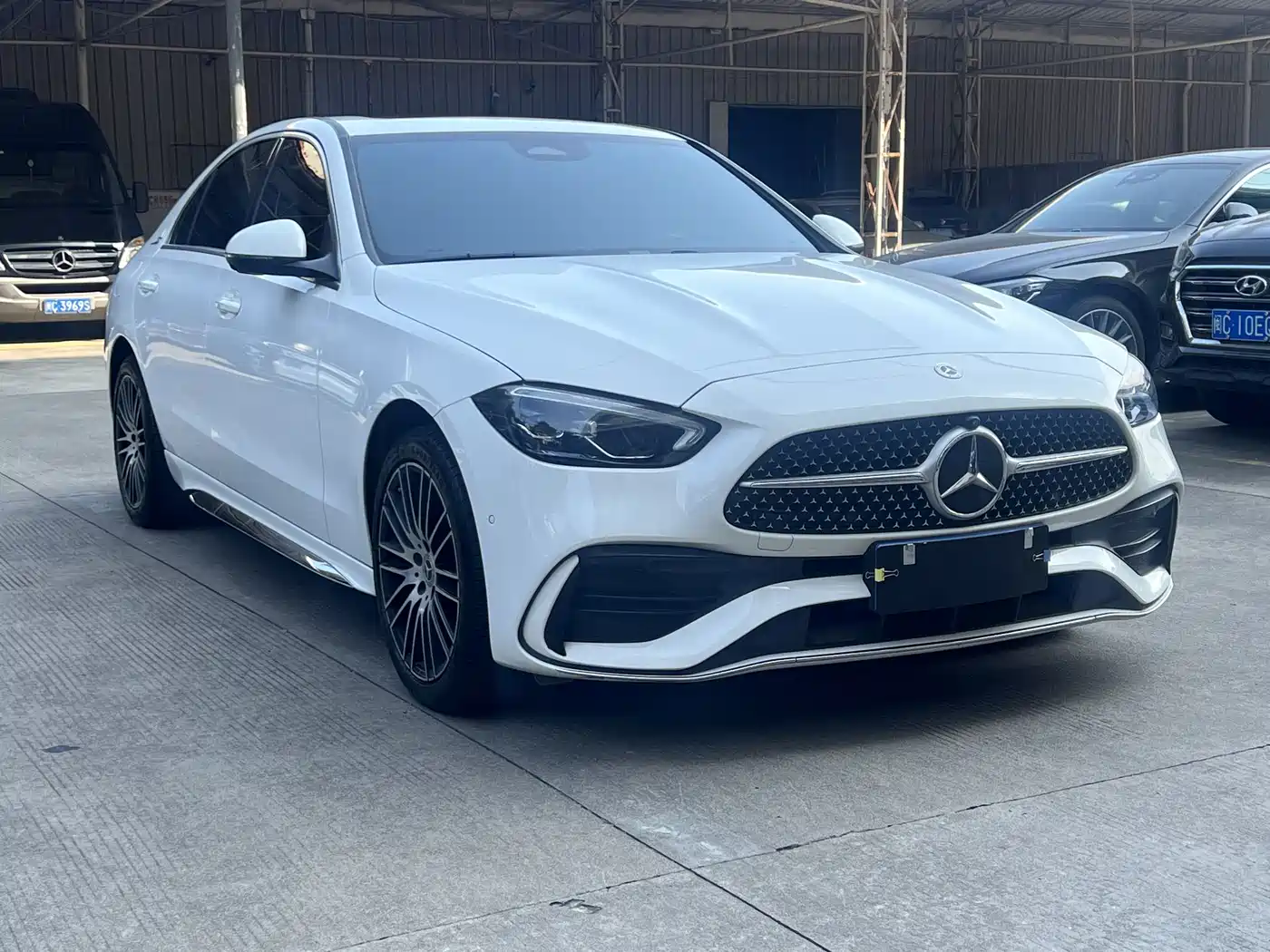 Mercedes-Benz C-Class 2025 C 200 L Sport Edition фото 3