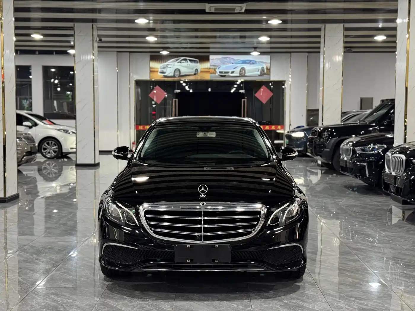 Mercedes-Benz E-Class 2019 E 300 L Fashion фото 2