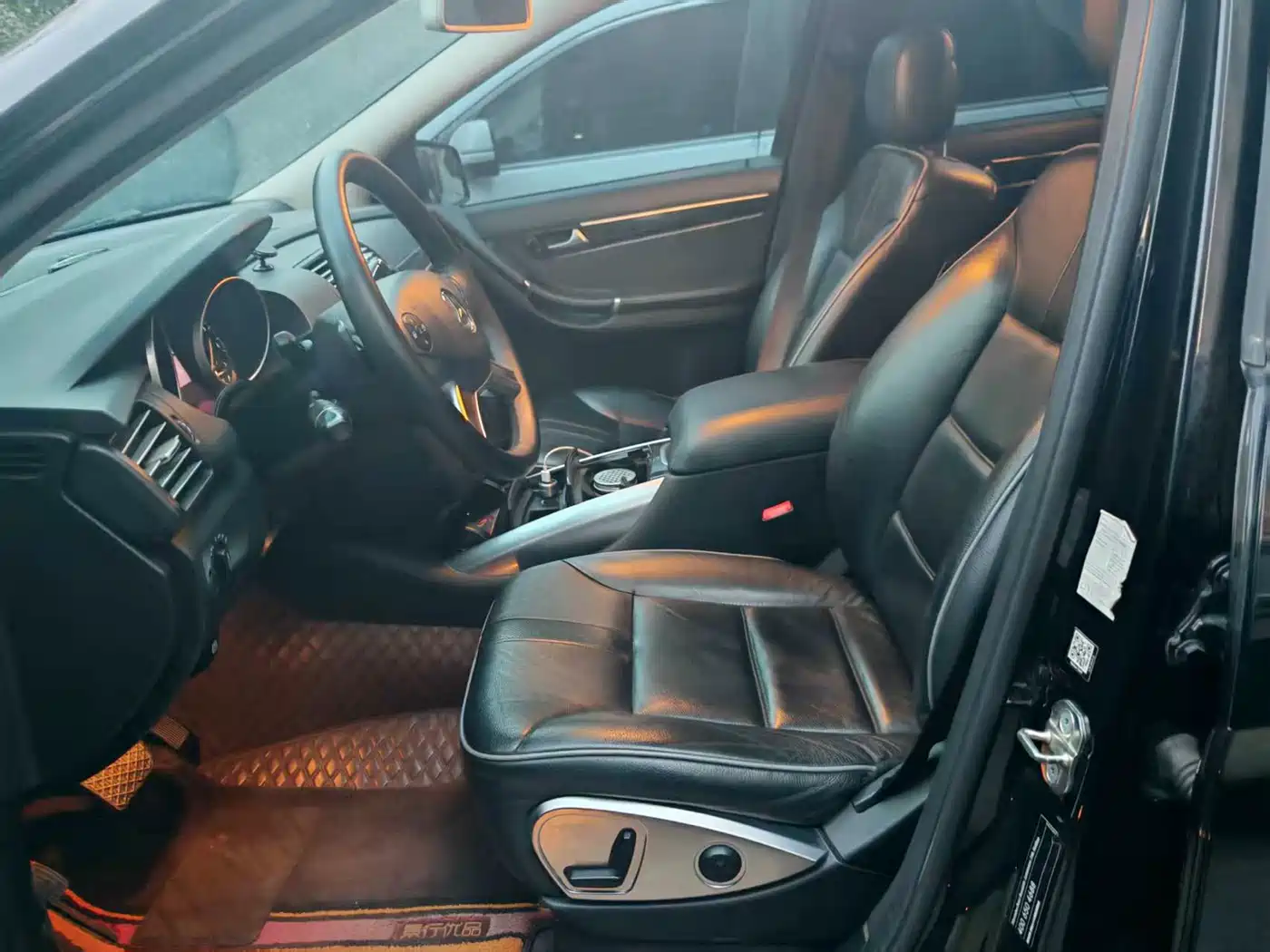 Mercedes-Benz R-Class 2017 R 320 4MATIC Business Collector's Edition фото 5