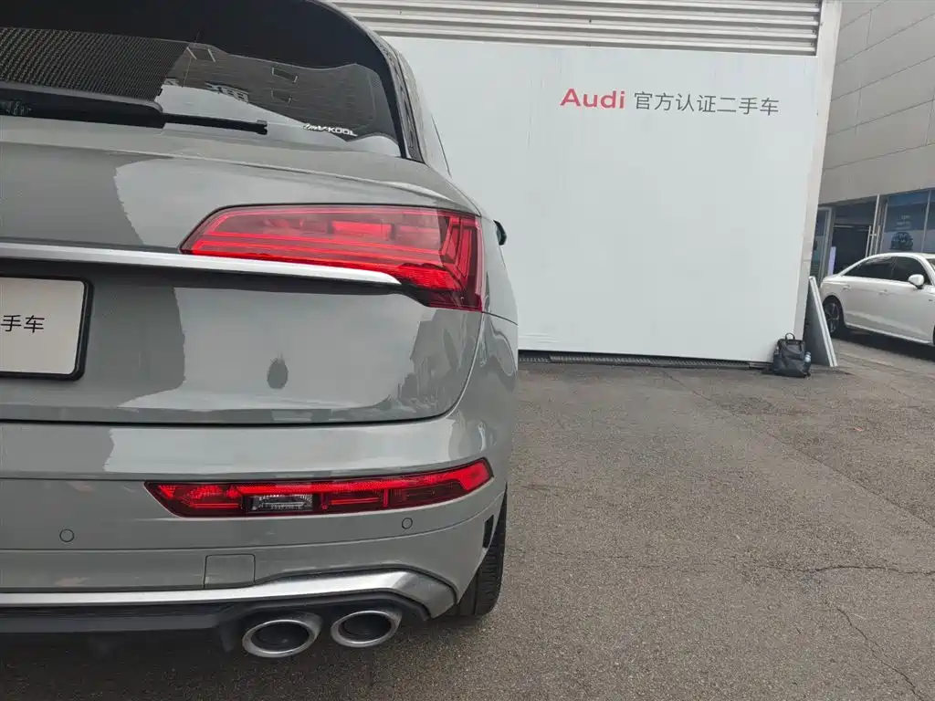 Audi SQ5 2021 3.0 TFSI quattro фото 20