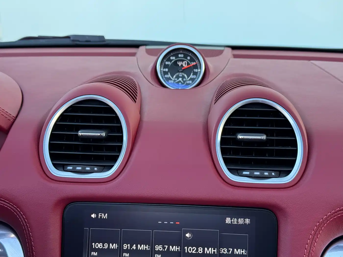 Porsche 718 2022 Boxster 2.0T фото 9