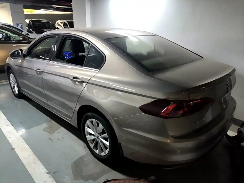 Photo 5 - Volkswagen Bora