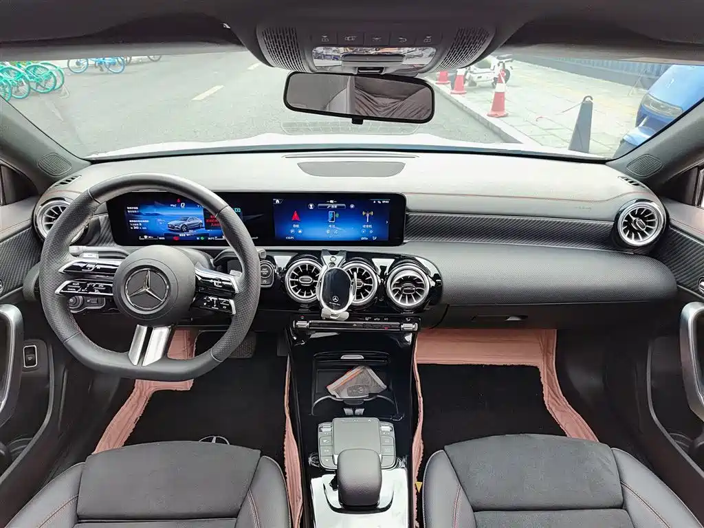 Mercedes-Benz A-Class 2023 A 200 L Fashion фото 10