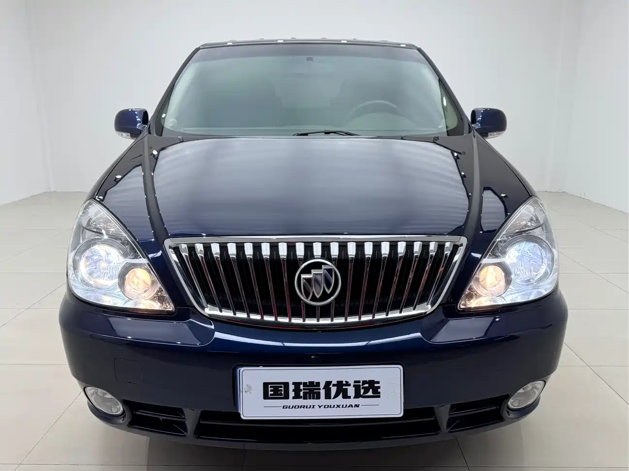 Buick GL8 2014 2.4L Classic Edition фото 2