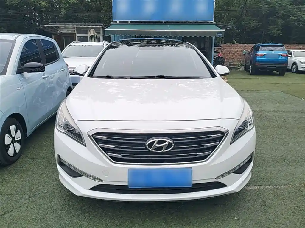 Hyundai Sonata 2015 1.6T GLS Smart фото 3