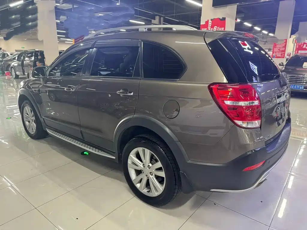 Chevrolet Captiva 2017 2017 2.4L 4WD Flagship Edition 7-Seater