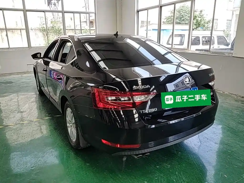 Škoda Superb 2018 TSI280 DSG Standard Version China VI фото 5