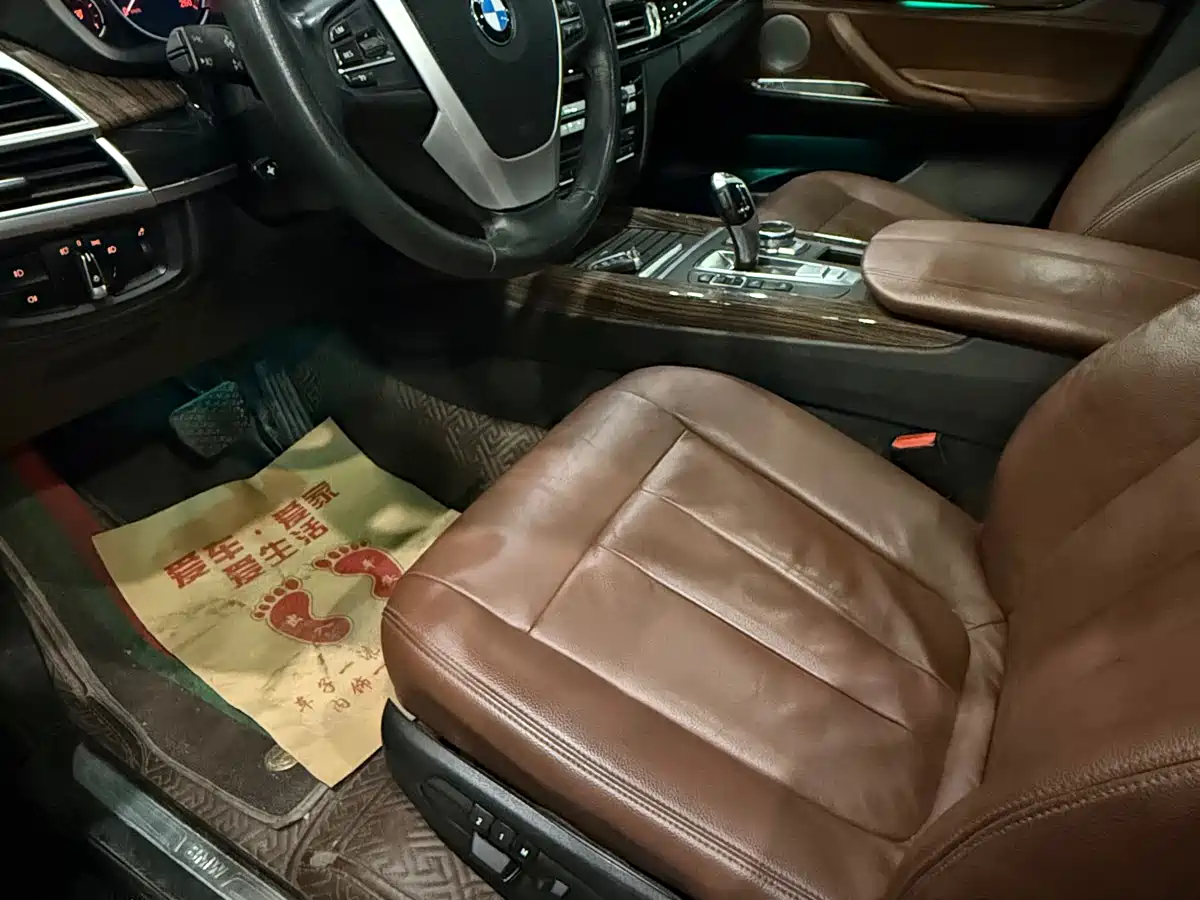 BMW X5 (Import) 2014 xDrive35i Leading фото 7