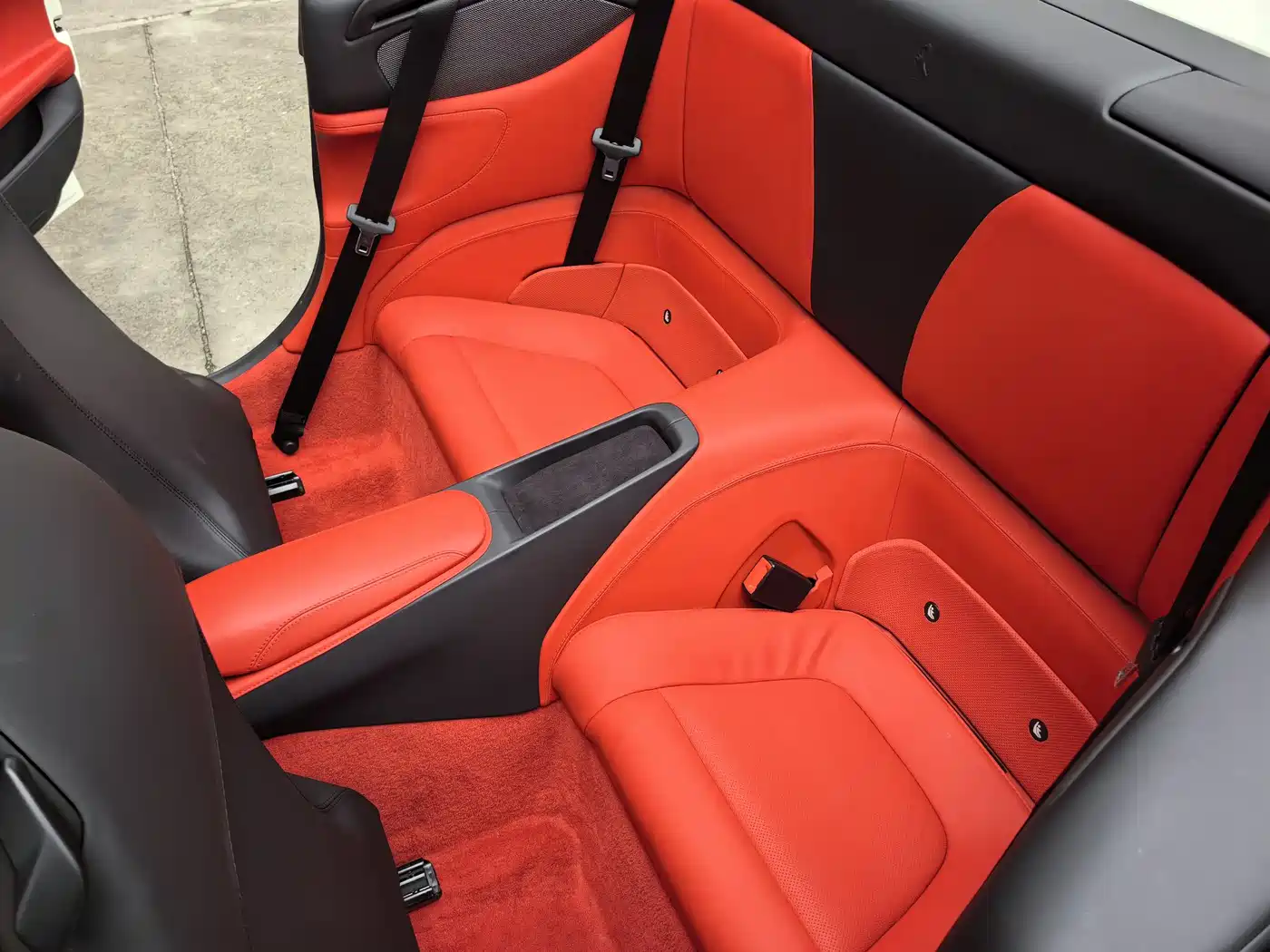 Ferrari Portofino 2019 2018 Model 3.9T