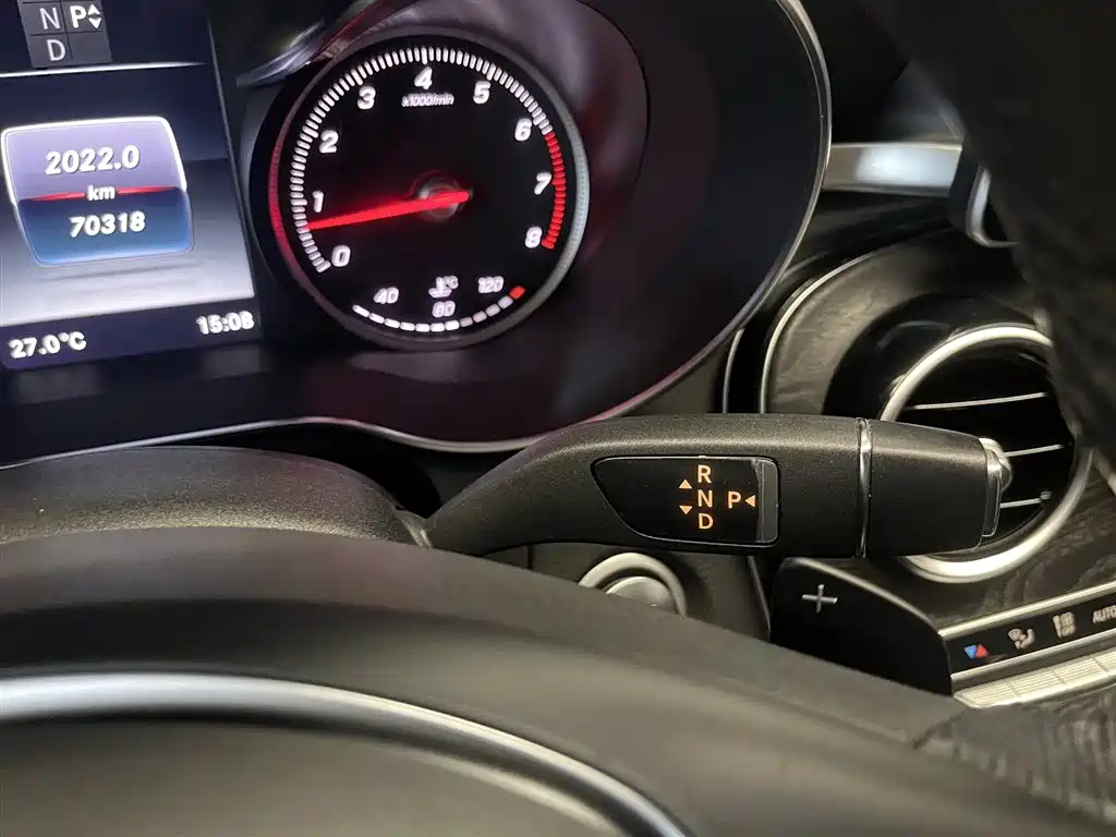 Mercedes-Benz C-Class 2016 C 200 L Sport фото 27